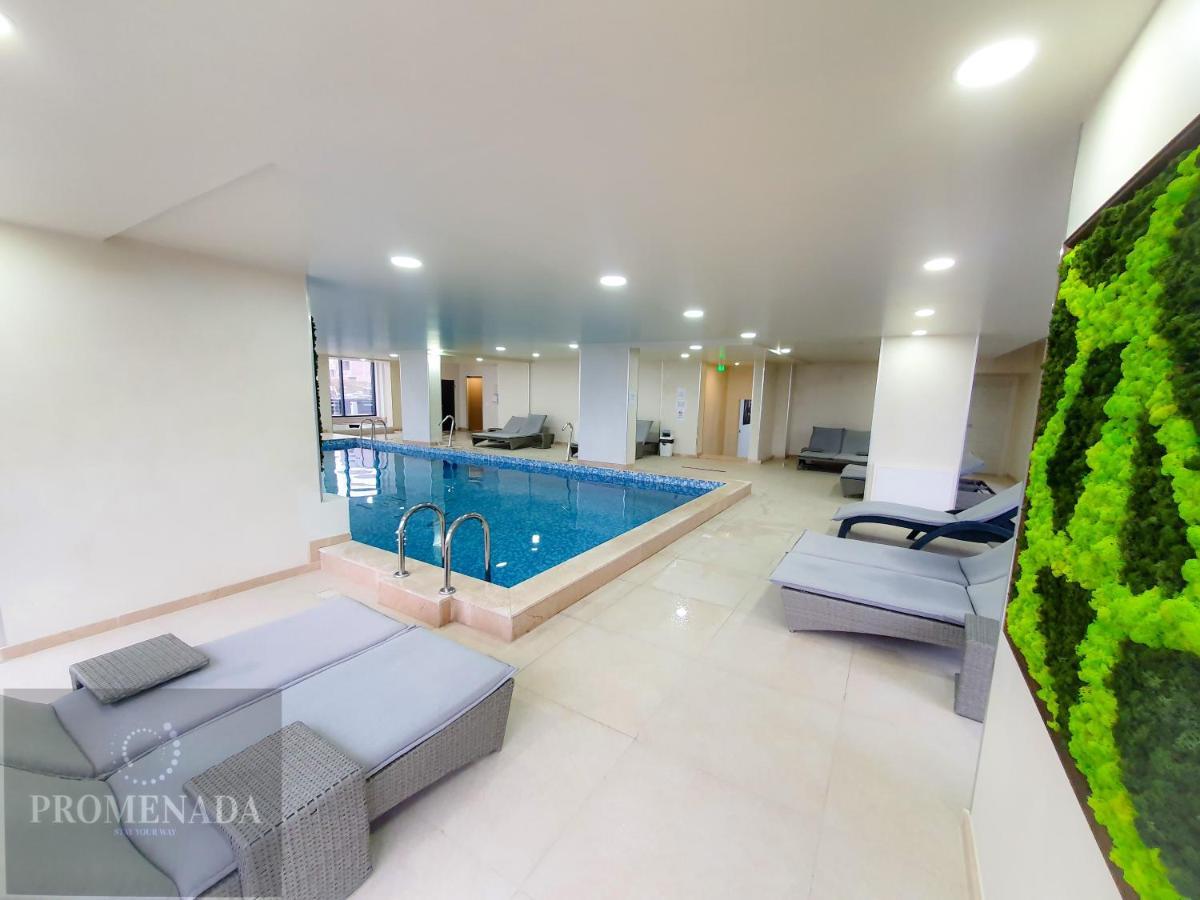 Royale Sundance Studio 8 Beach Spa & Pool Mamaia Nord Apartman Kültér fotó