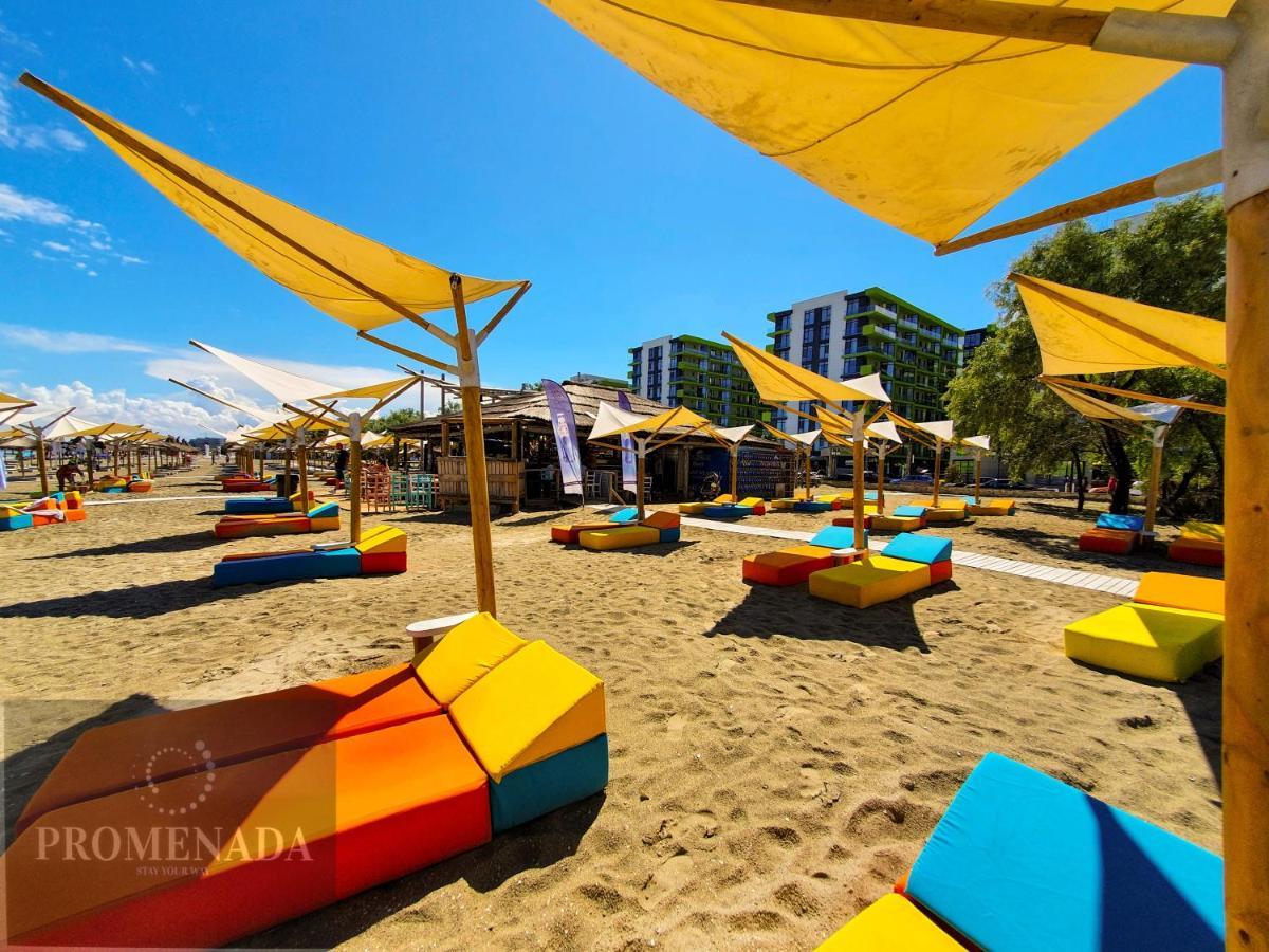 Royale Sundance Studio 8 Beach Spa & Pool Mamaia Nord Apartman Kültér fotó